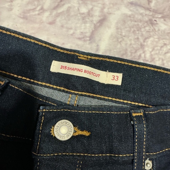 Levi's Blue Boot Cut Jeans Iconic Style - Picture 6 of 13